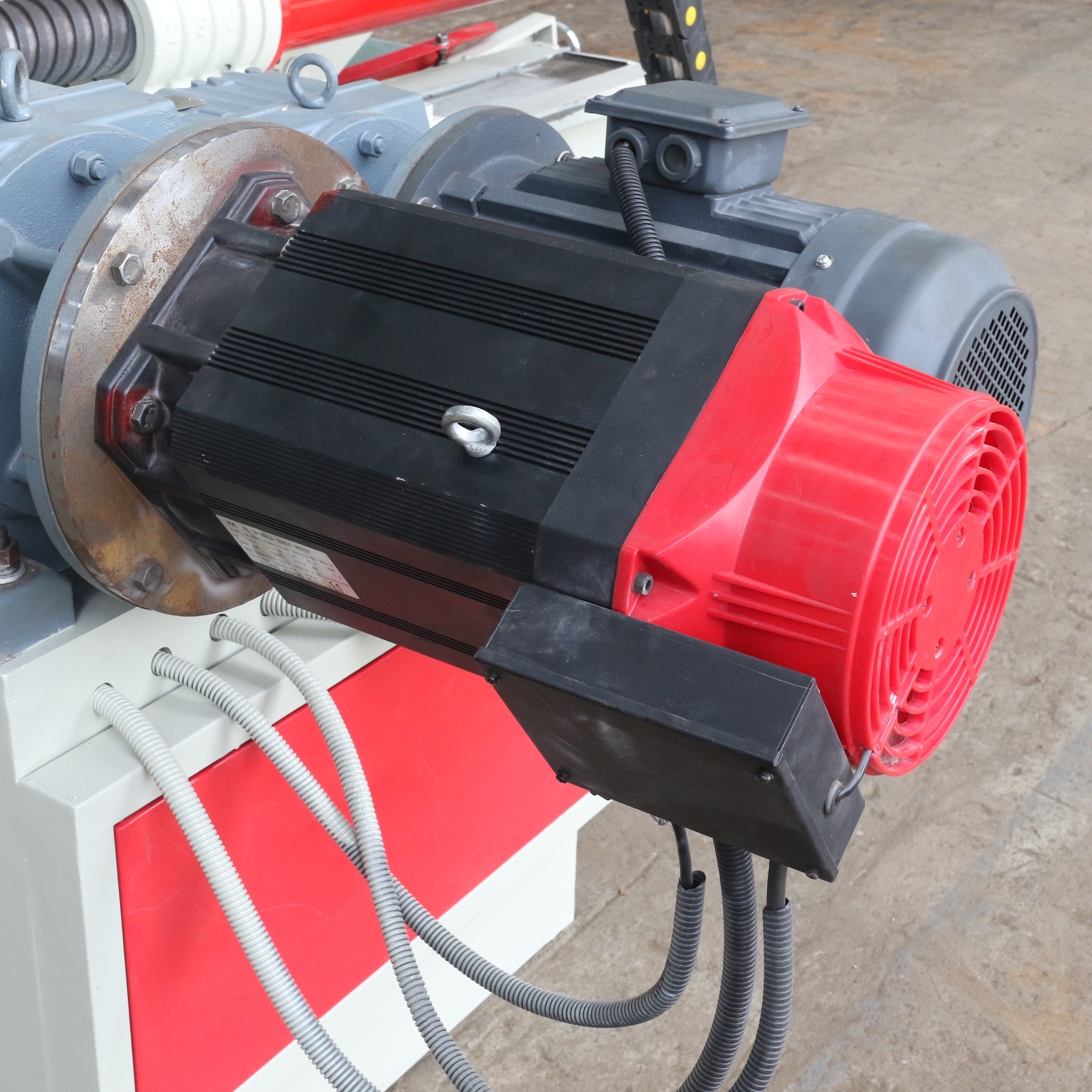 Peladora de chapa de madera contrachapada de 4 pies