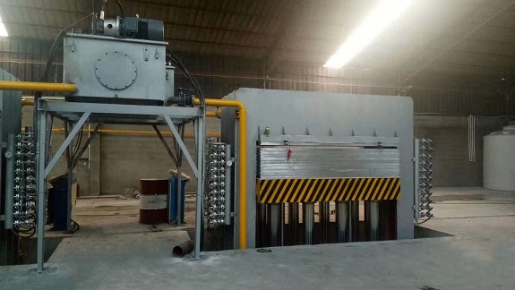 m&aacute;quina de prensado en caliente