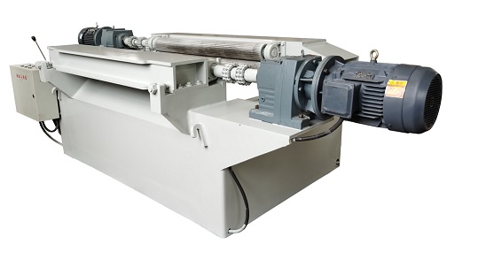 m&aacute;quina descortezadora de troncos de madera contrachapada