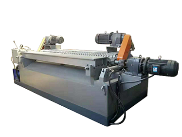 Descortezadora de troncos de 8 pies